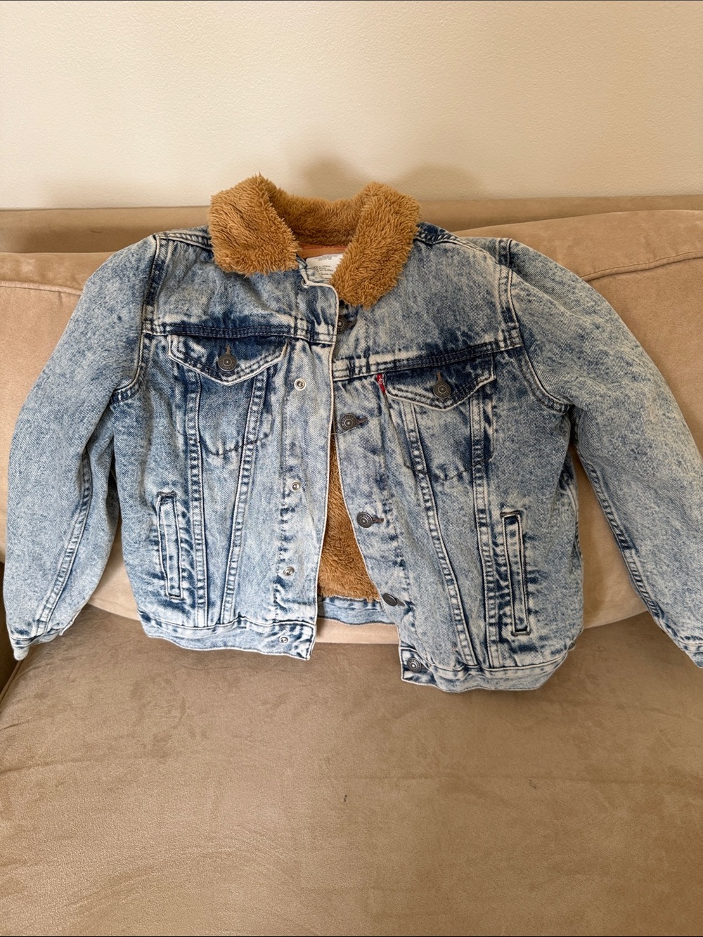 EUC Levi's Tan Sherpa Lined Button Down Denim Jacket